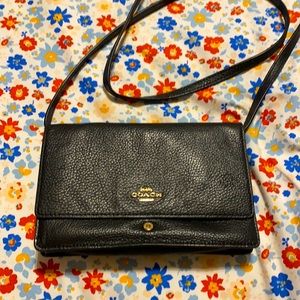 Authentic coach crossbody purse